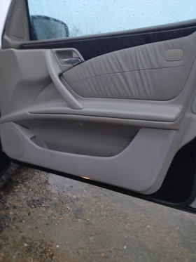 Mercedes-Benz E 270 AVANTGARDE , снимка 11