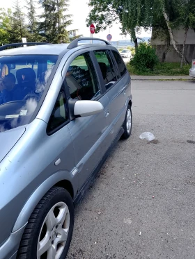 Обява за продажба на Opel Zafira 1.6 ~3 000 лв. - изображение 1