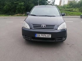 Обява за продажба на Toyota Avensis verso Ван ~5 000 лв. - изображение 1