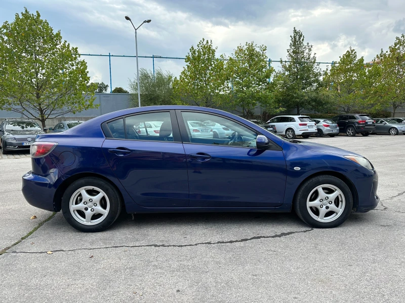 Mazda 3 1.6HDI 116к.с Седан, снимка 5 - Автомобили и джипове - 46999598