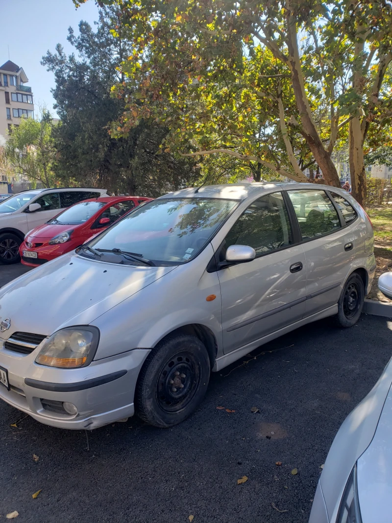 Nissan Almera tino, снимка 3 - Автомобили и джипове - 47614834