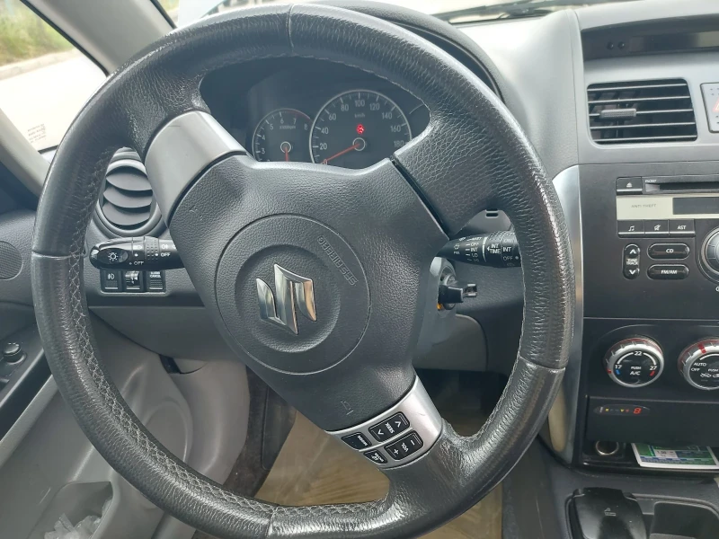 Suzuki SX4, снимка 12 - Автомобили и джипове - 47678279