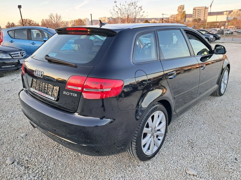 Audi A3 2.0TDi Sportback AВТОМАТ, снимка 4 - Автомобили и джипове - 48016988