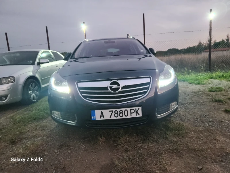 Opel Insignia 2.0CDTI Sports Tuarer Cosmo, снимка 5 - Автомобили и джипове - 48093020