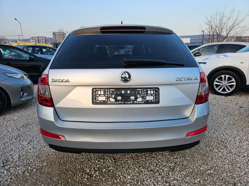 Skoda Octavia 2.0TDI, 150к.с., снимка 5 - Автомобили и джипове - 48775231