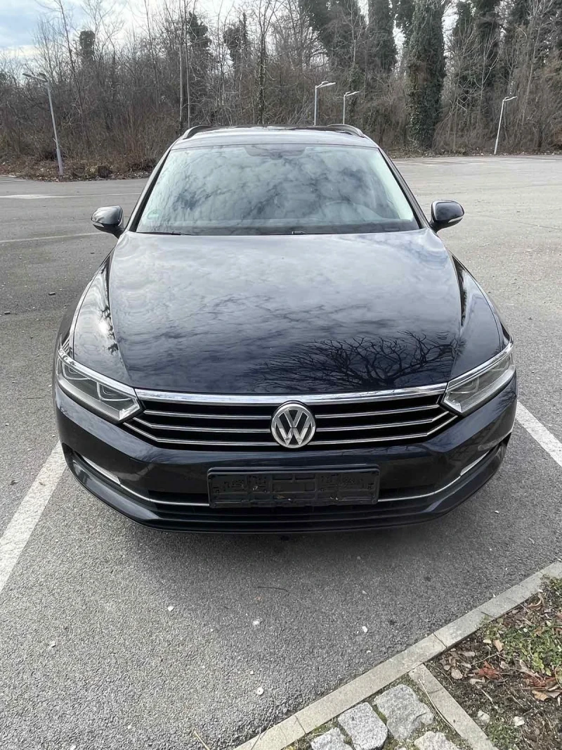 VW Passat 2.0тди дистроник , снимка 1 - Автомобили и джипове - 48834445