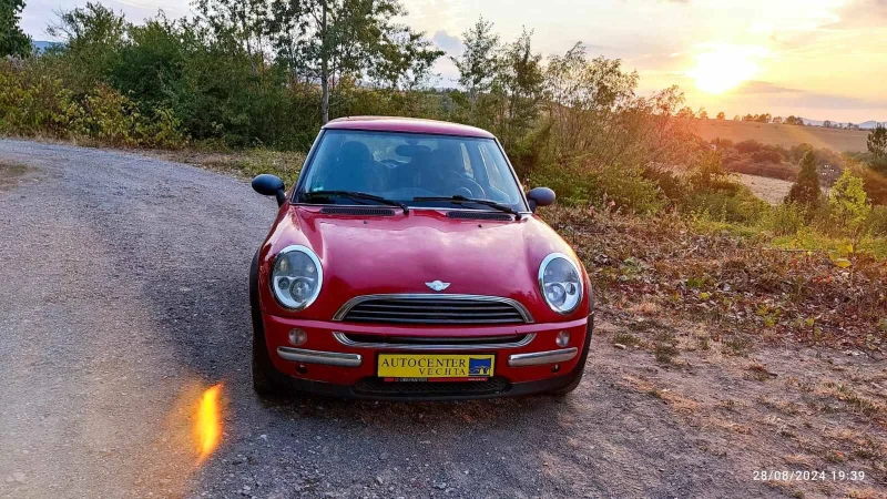 Mini One R50, снимка 4 - Автомобили и джипове - 49146318