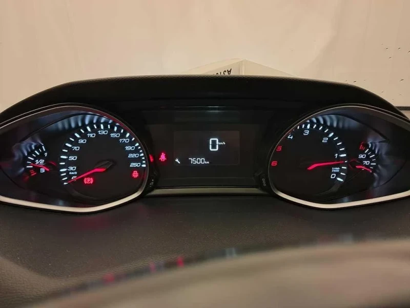 Peugeot 308 1.5 STILE Blue HDI 102 HP 308 SW, снимка 15 - Автомобили и джипове - 52641097