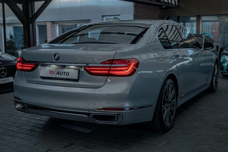 BMW 740 d/xDrive/Individual/Soft Close/Massage/Камера 360/, снимка 5 - Автомобили и джипове - 51781358