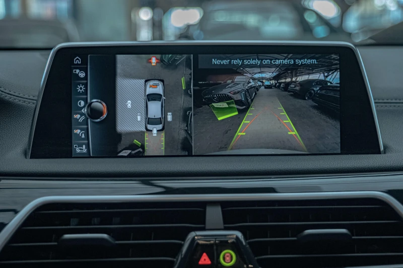 BMW 740 d/xDrive/Individual/Soft Close/Massage/Камера 360/, снимка 16 - Автомобили и джипове - 51781358