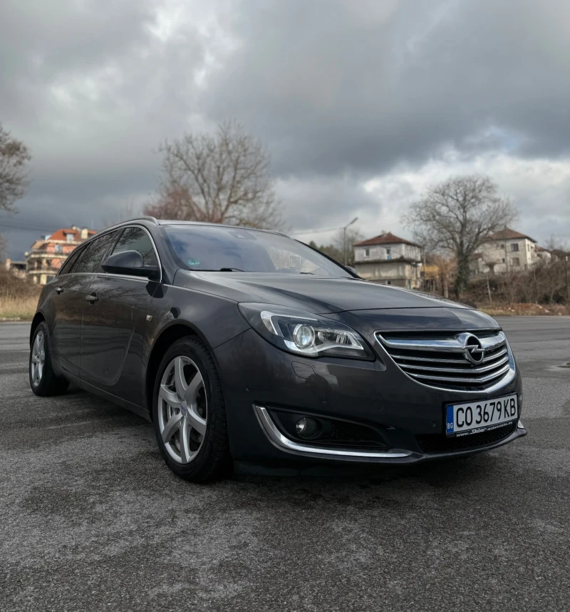 Opel Insignia, снимка 3 - Автомобили и джипове - 53294540