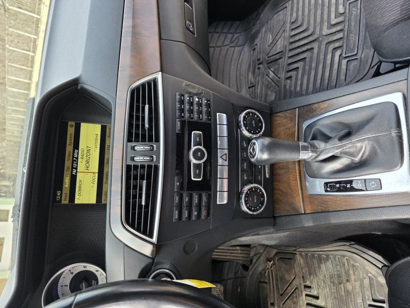 Mercedes-Benz C 220 C220, снимка 12 - Автомобили и джипове - 53484651