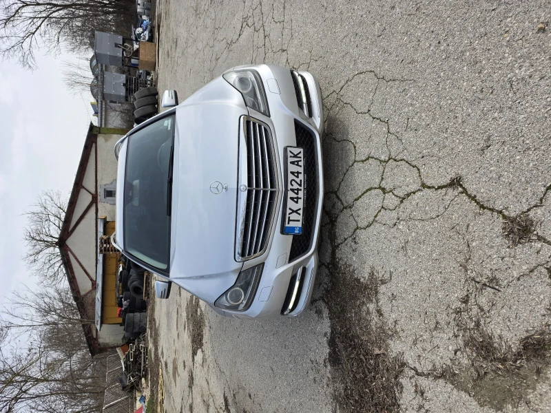 Mercedes-Benz C 220 C220, снимка 2 - Автомобили и джипове - 53484651