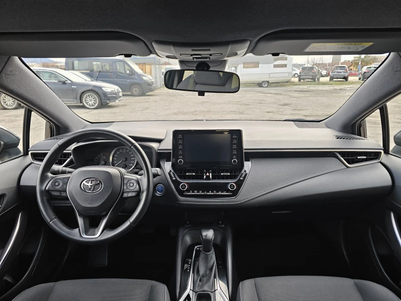 Toyota Corolla 1.8 HYBRID, снимка 13 - Автомобили и джипове - 53580350