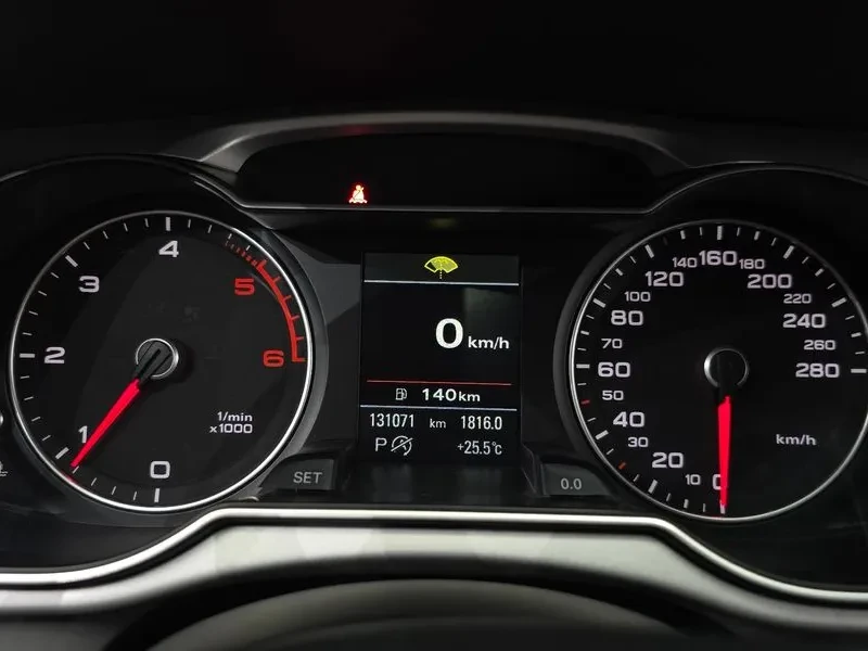 Audi A4 2.0 TDI Quattro - САМО 30% АВАНС, снимка 7 - Автомобили и джипове - 55738748
