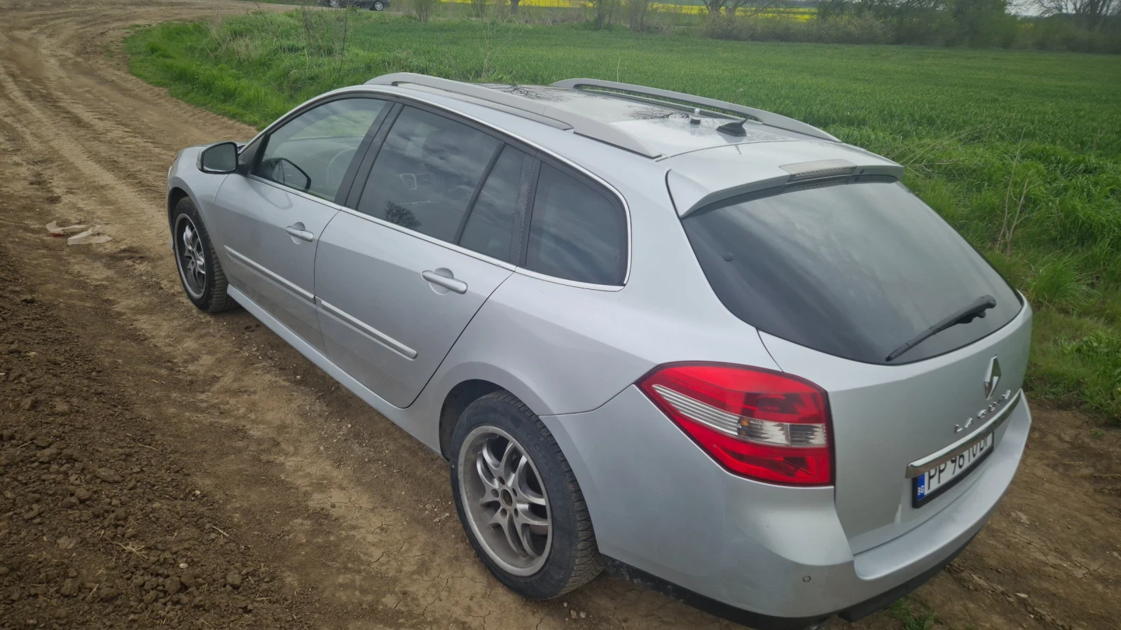Renault Laguna 3.0 DCI 235КС. - изображение 2