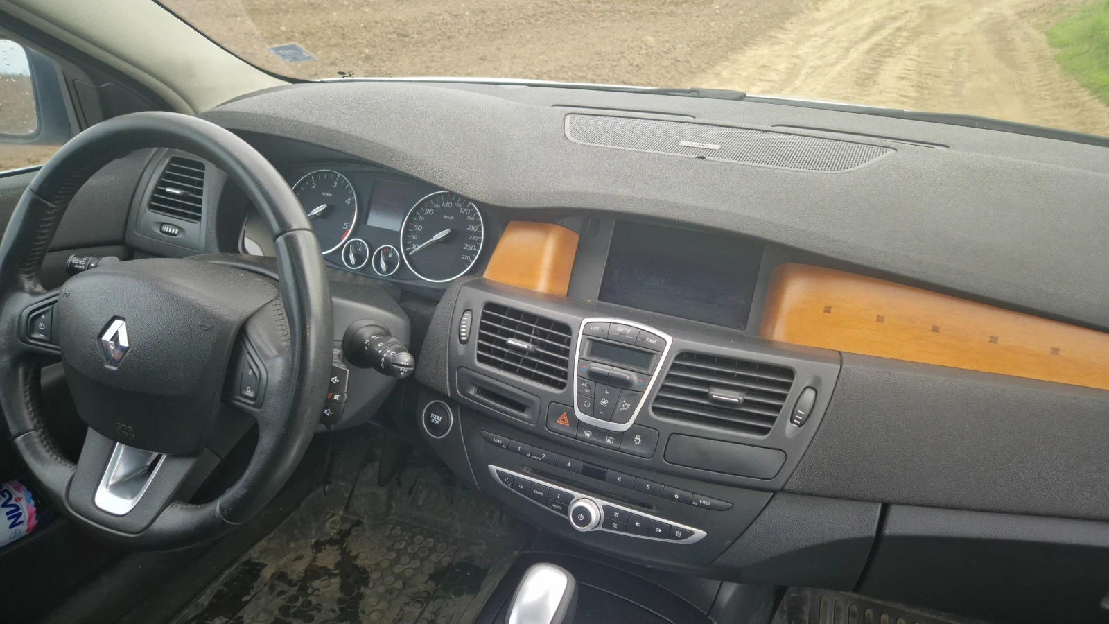 Renault Laguna 3.0 DCI 235КС. - изображение 7