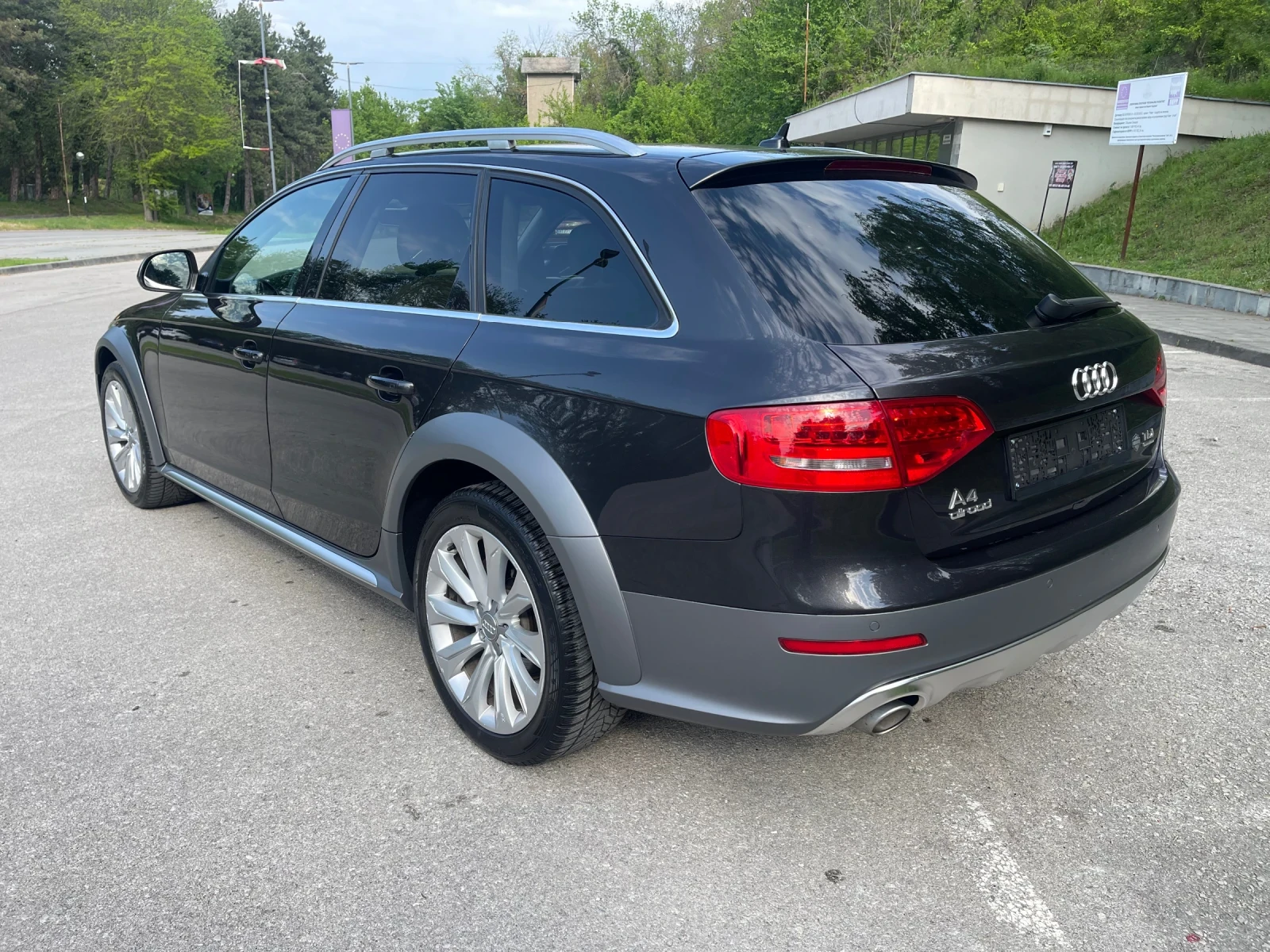 Audi A4 Allroad 3.0TDi* Автом* Нави - изображение 6