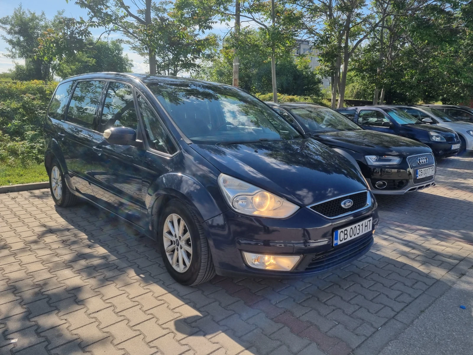 Ford Galaxy 2.2D - изображение 3