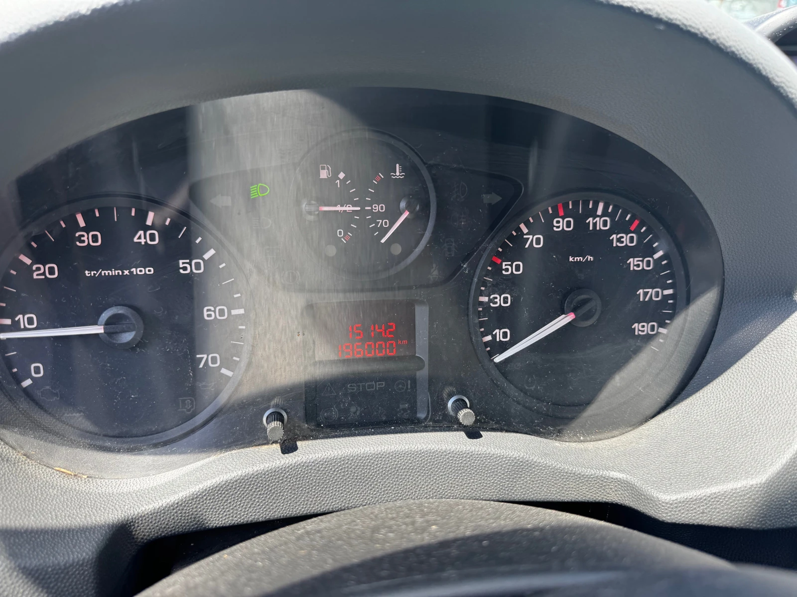 Peugeot Expert 2.0HDI-130* 5+ 1* KLIMA - изображение 8