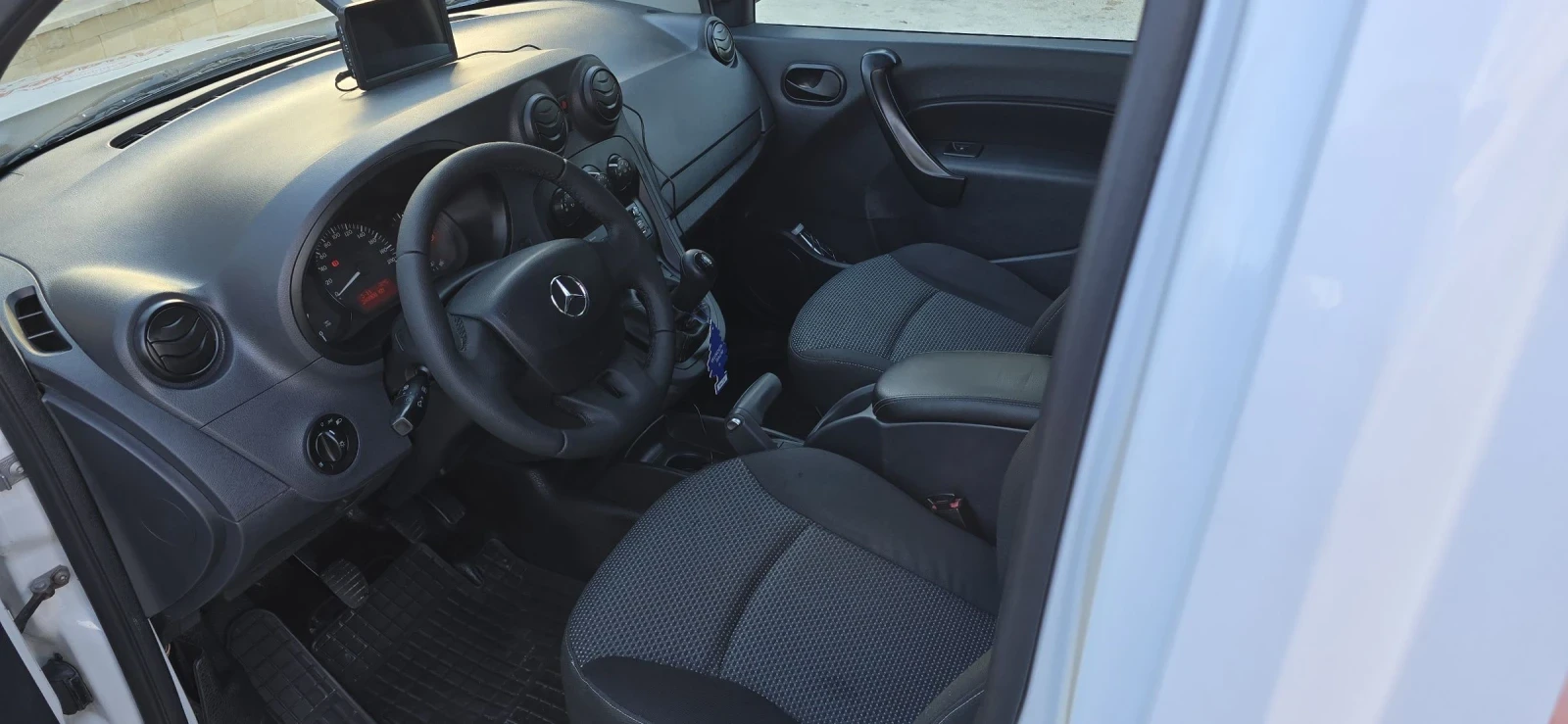 Mercedes-Benz Citan 109 KA 4x2 отлично техническо състояние! - изображение 8