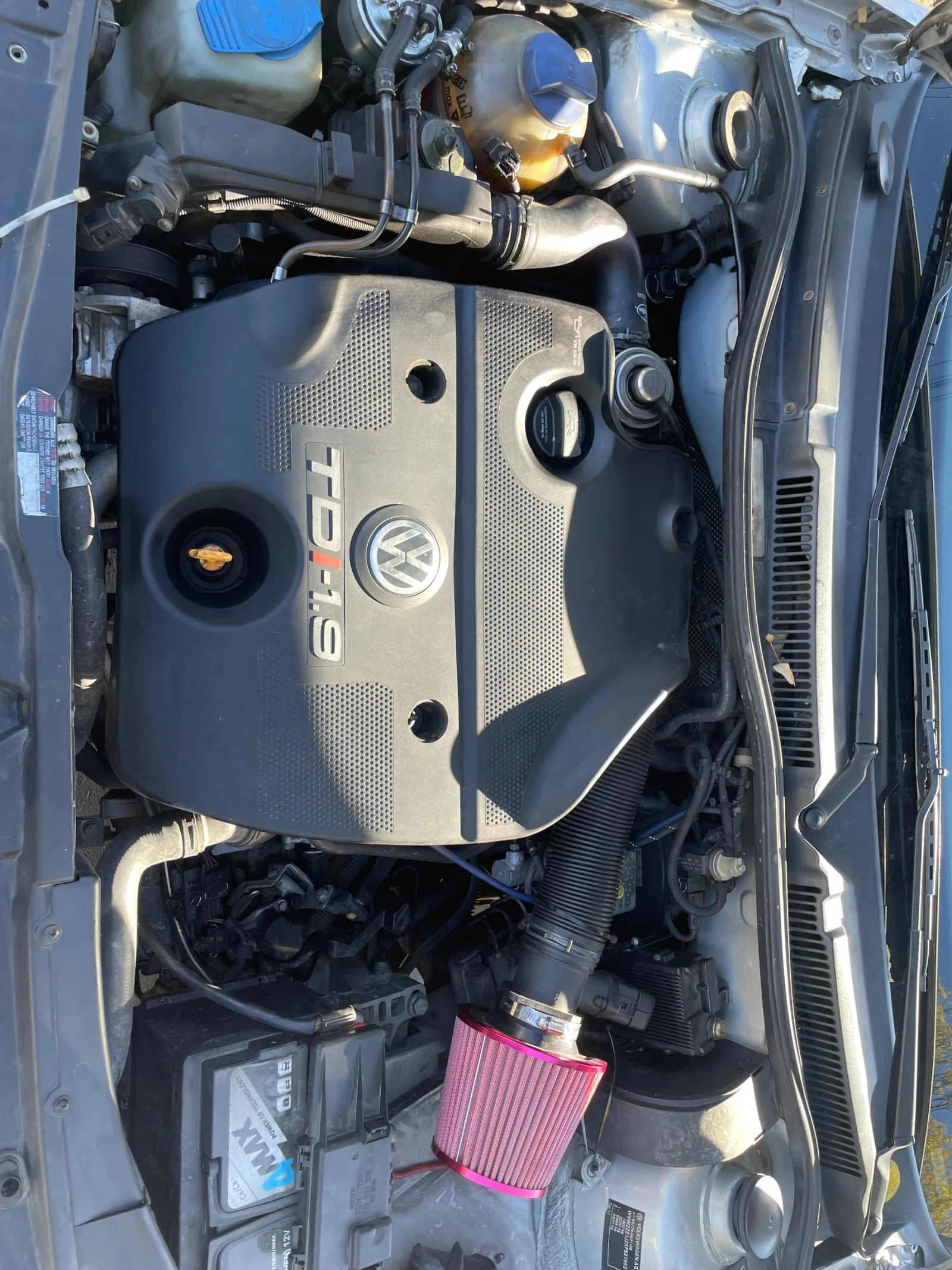 VW Golf 1.9 TDI 110 Коня  - изображение 8