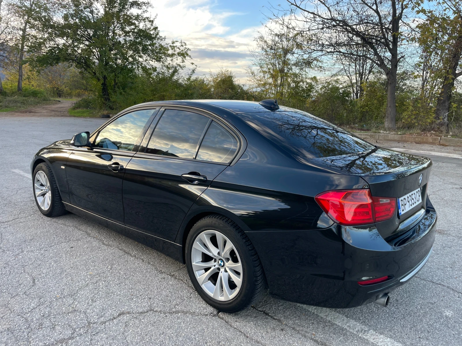 BMW 320 Modern - изображение 4
