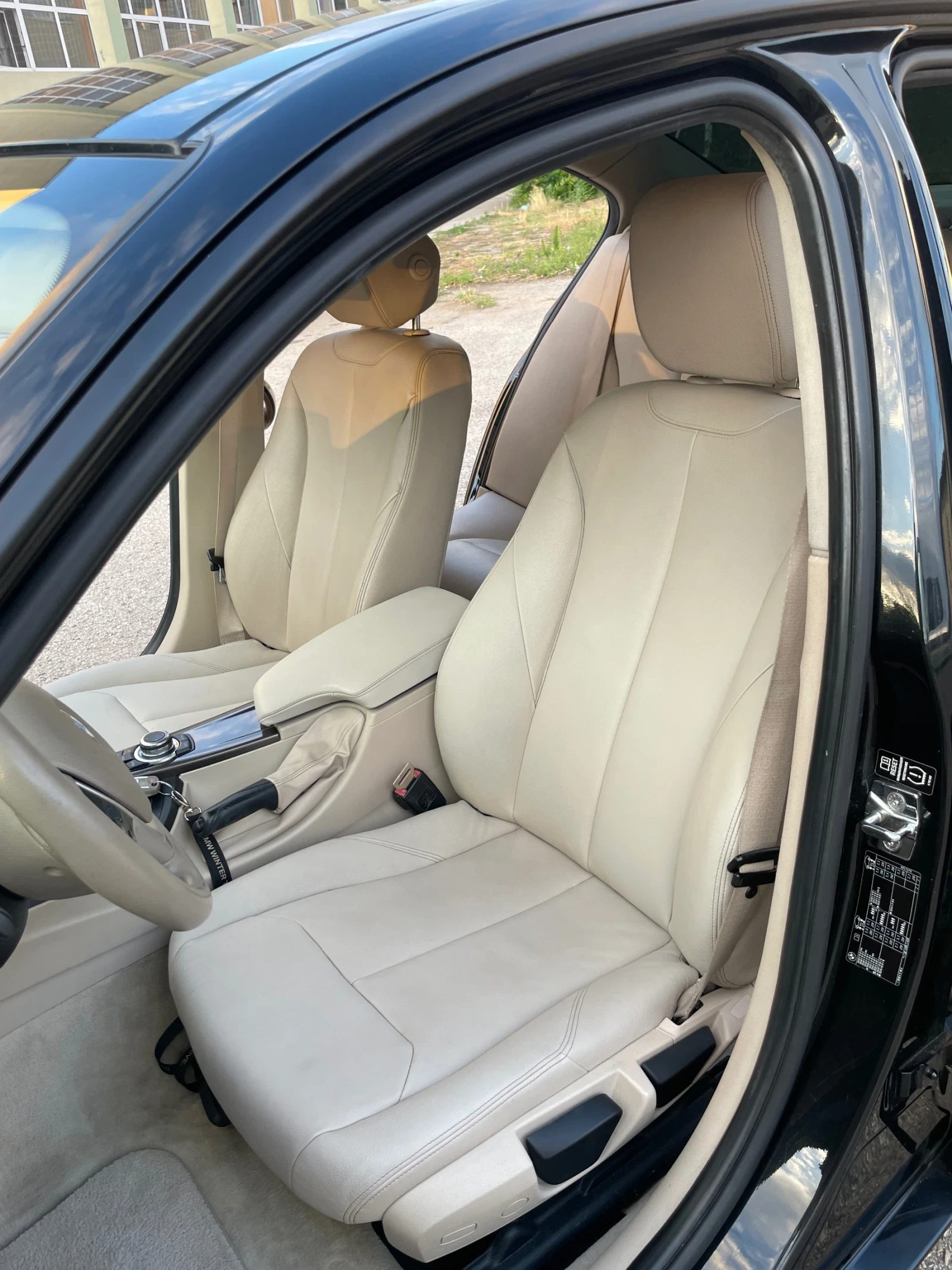 BMW 320 Modern - изображение 10