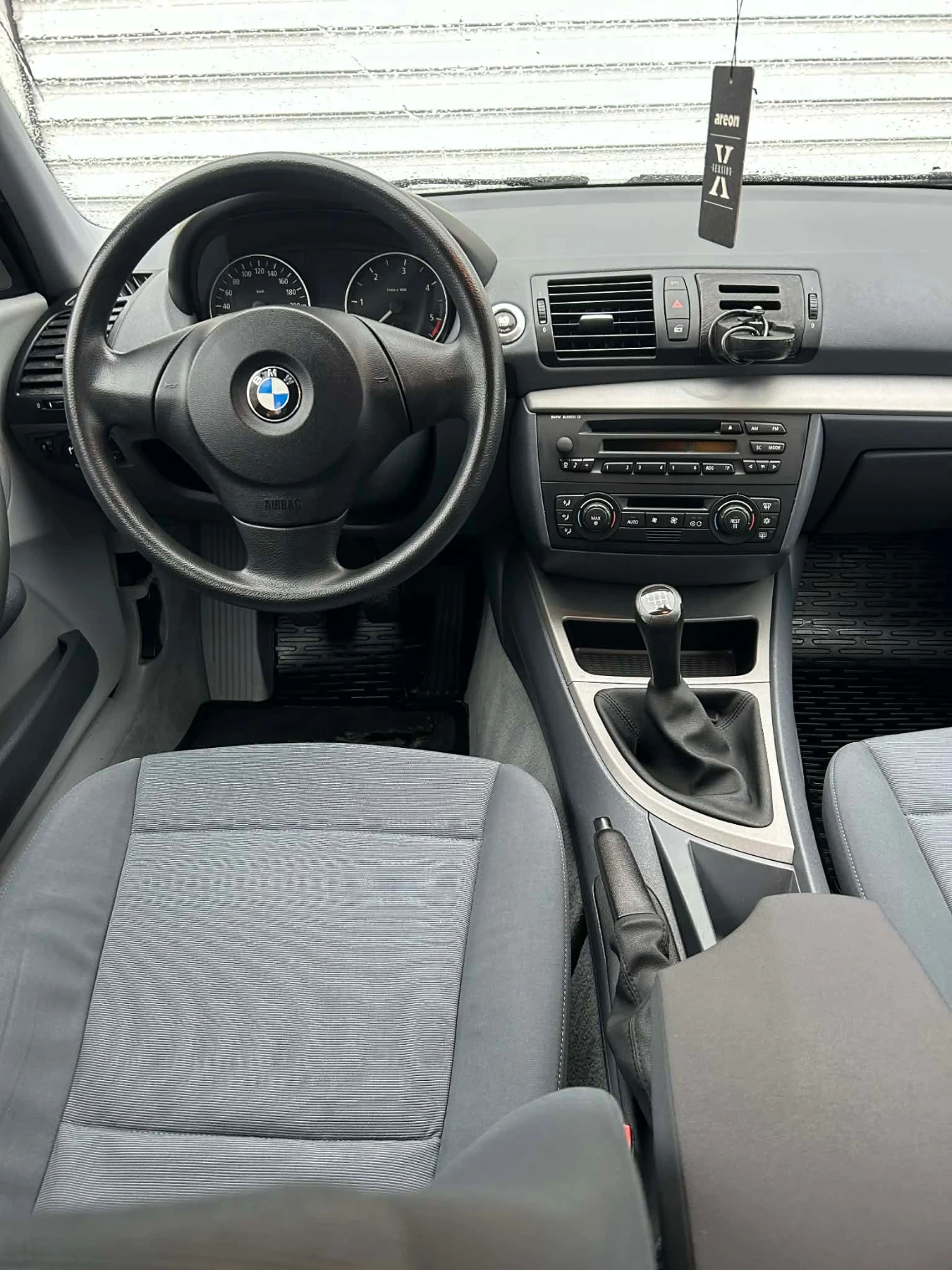 BMW 118 1.8d - изображение 10