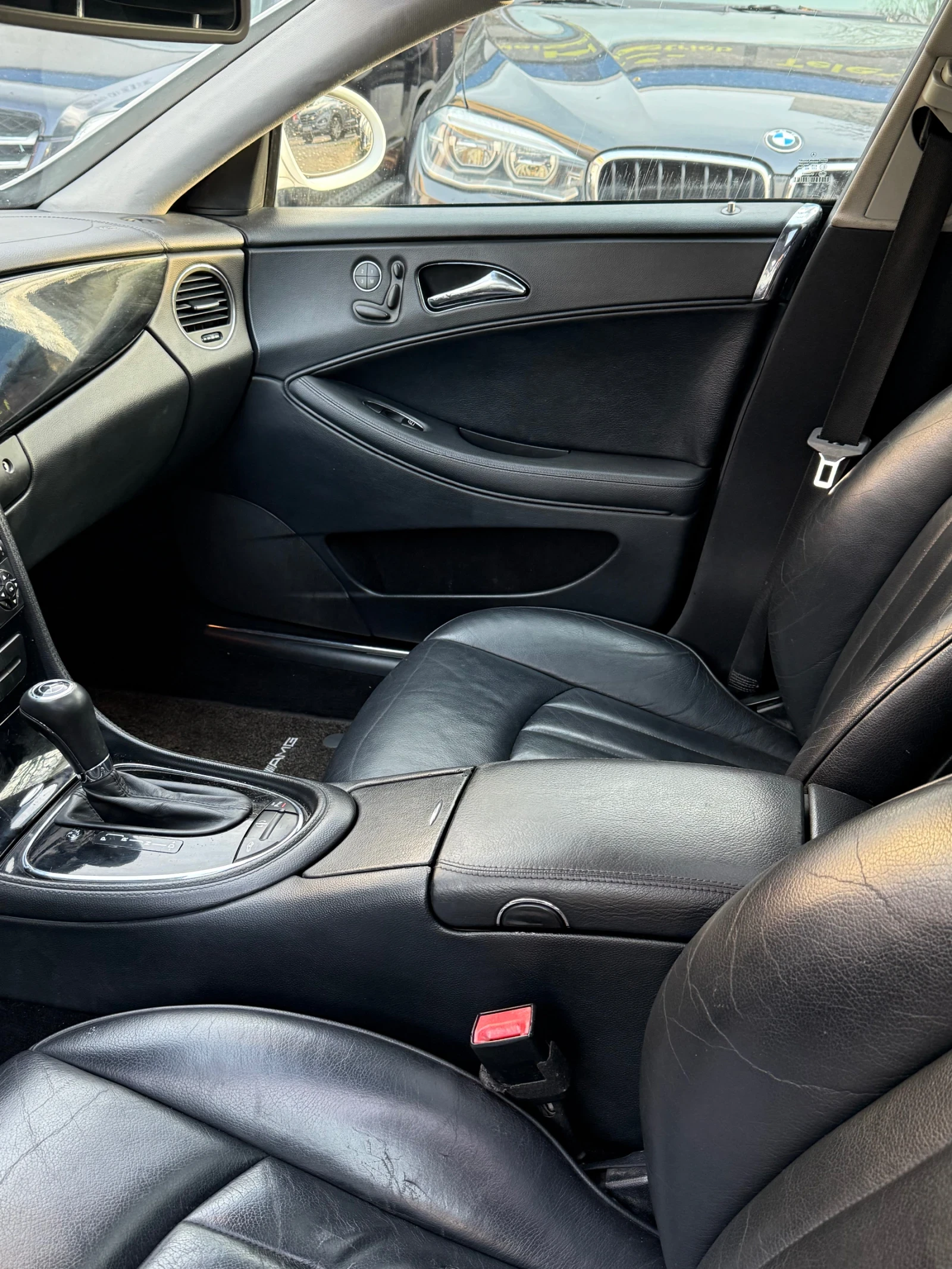 Mercedes-Benz CLS 500  - изображение 9