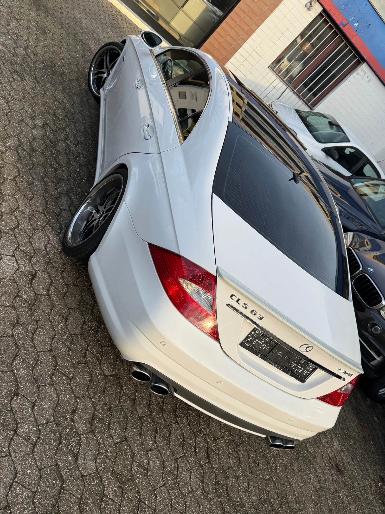Mercedes-Benz CLS 500  - изображение 3