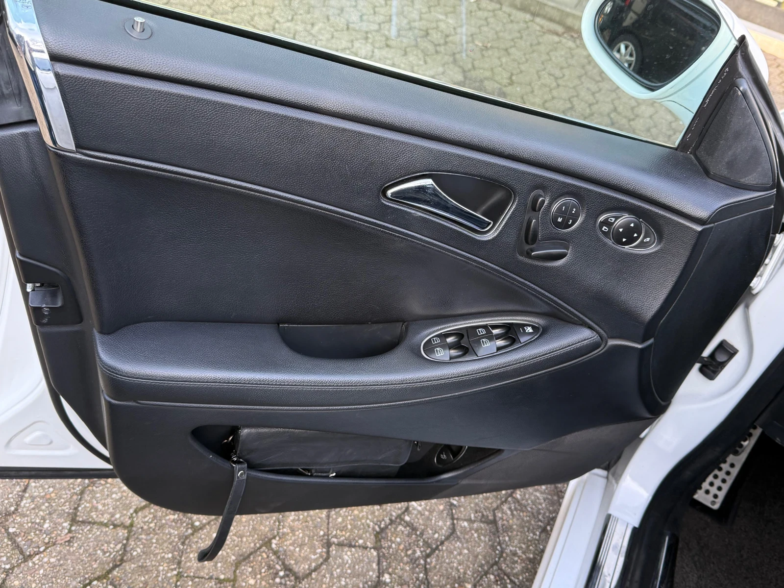 Mercedes-Benz CLS 500  - изображение 5