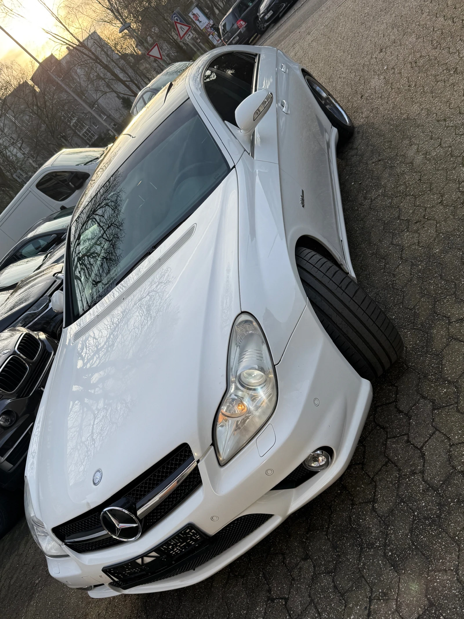 Mercedes-Benz CLS 500  - изображение 2