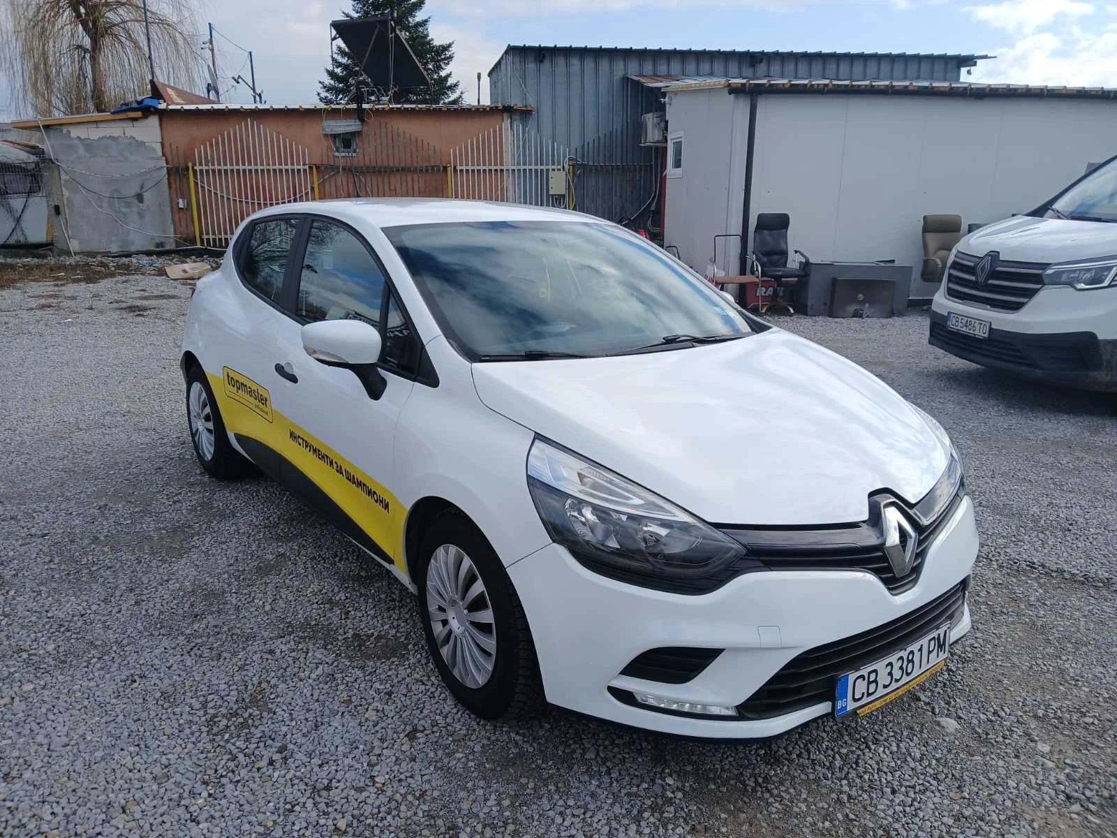 Renault Clio 1.2 ГАЗ, снимка 2 - Автомобили и джипове - 53912685
