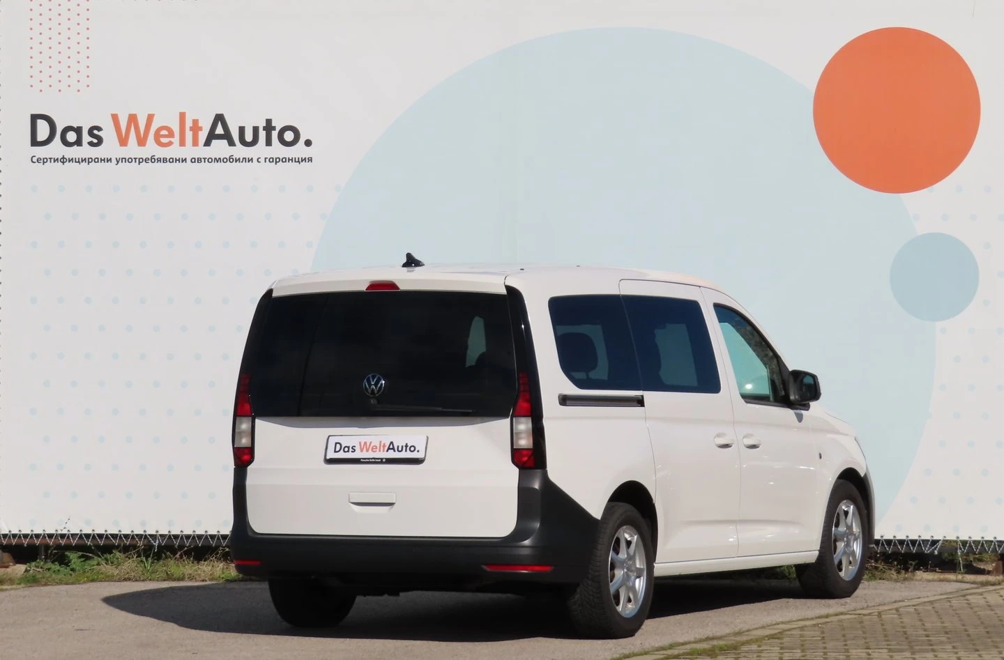 VW Caddy, снимка 3 - Автомобили и джипове - 56420777