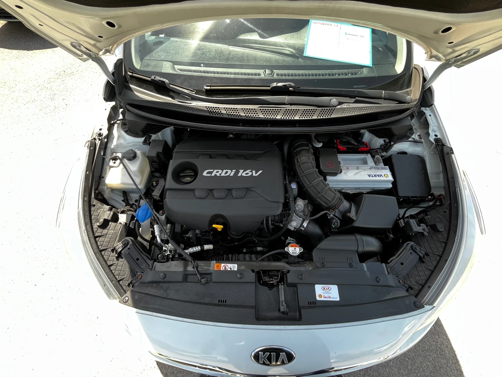 Kia Ceed SW 1.4CRDI 90ps, снимка 15 - Автомобили и джипове - 54342270