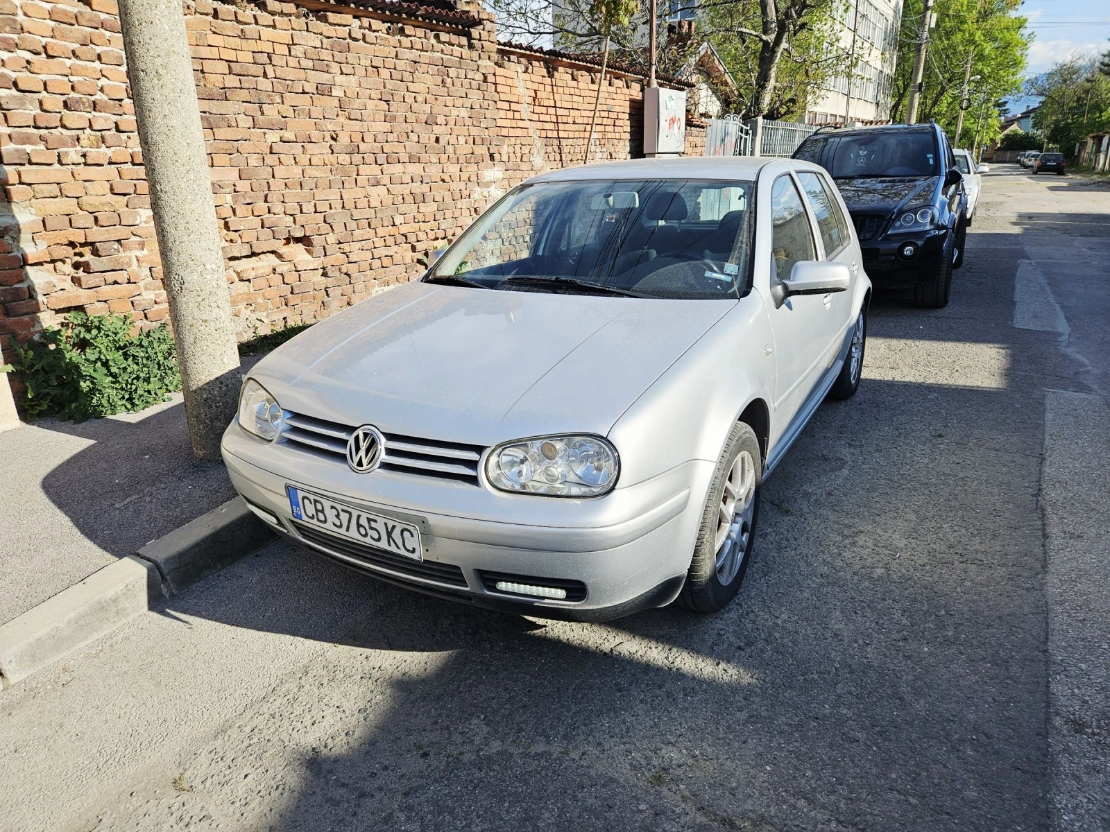 VW Golf 1.6, 105 к.с