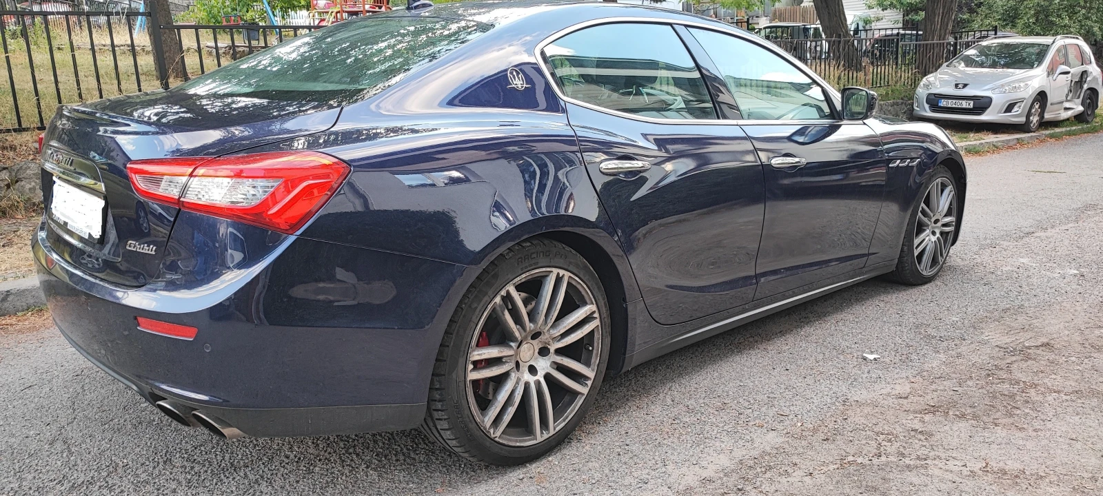 Maserati Ghibli 3.0  S Q4 BI TURBO 410 кс   64000км РЕАЛНИ, снимка 5 - Автомобили и джипове - 54682605