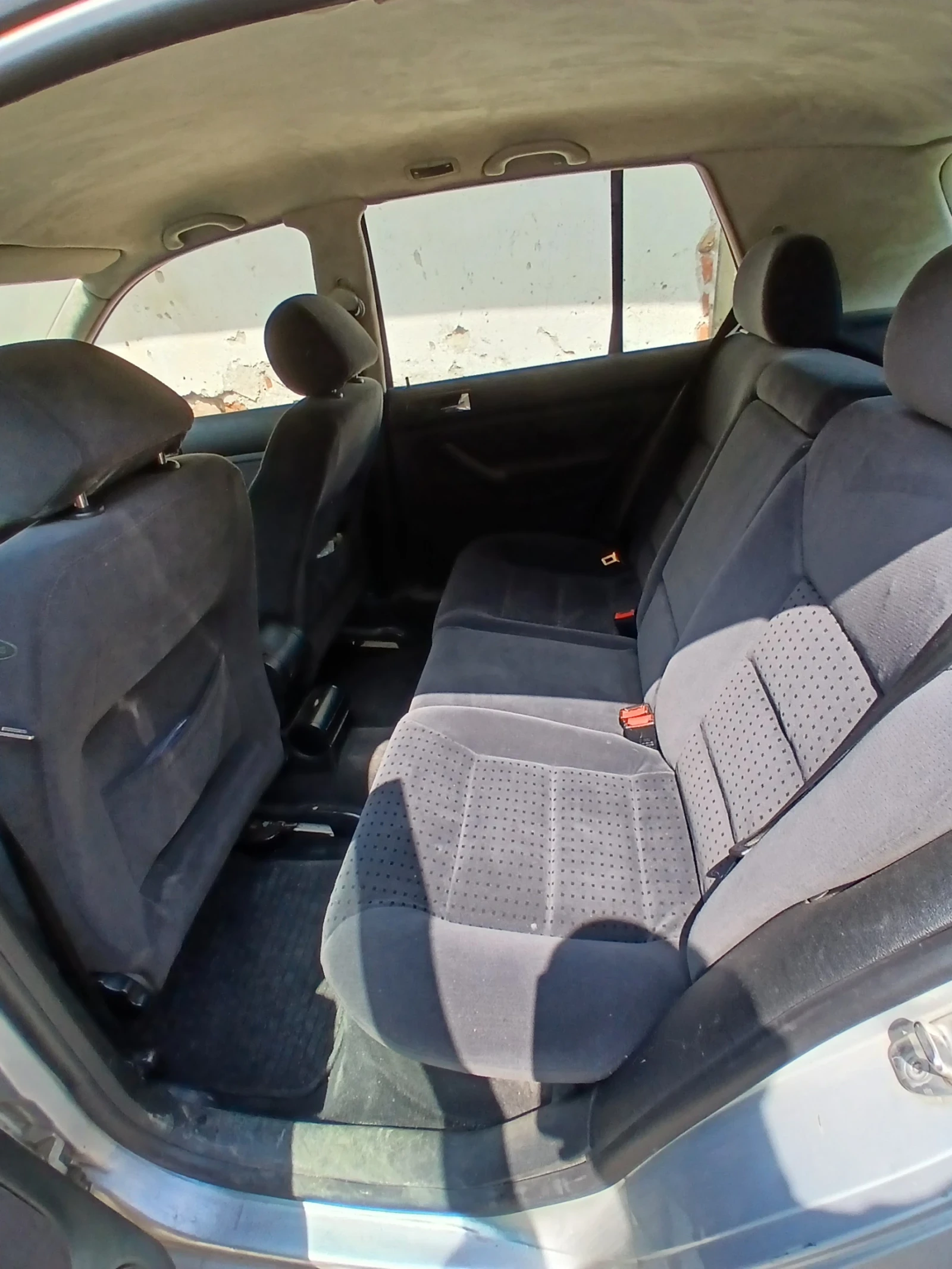 VW Golf, снимка 5 - Автомобили и джипове - 55248106
