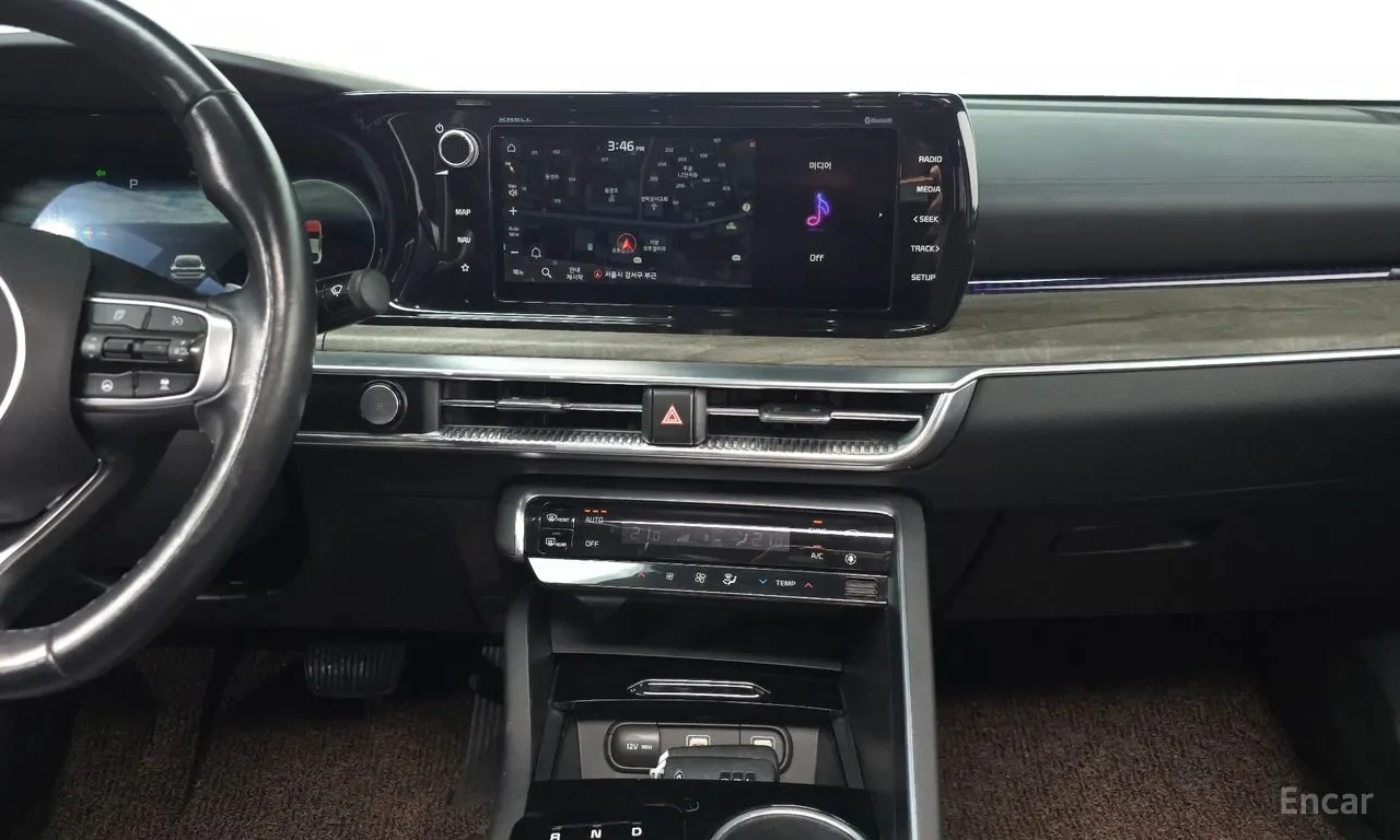 Kia K5 SIGNATURE| DISTRO| HUD| ОБДУХ| 360| БЕЗ ИНЦИДЕНТИ , снимка 12 - Автомобили и джипове - 55509320