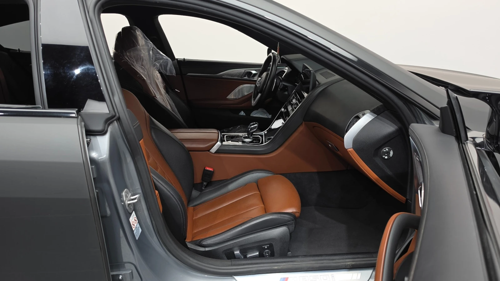 BMW 850 GRAN COUPE XDRIVE, снимка 12 - Автомобили и джипове - 55588003