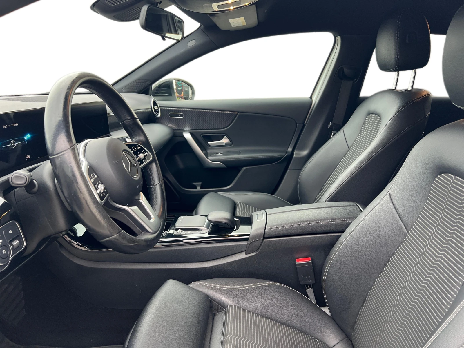 Mercedes-Benz A 180, снимка 8 - Автомобили и джипове - 56129233