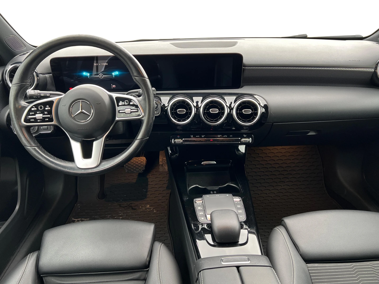Mercedes-Benz A 180, снимка 6 - Автомобили и джипове - 56129233