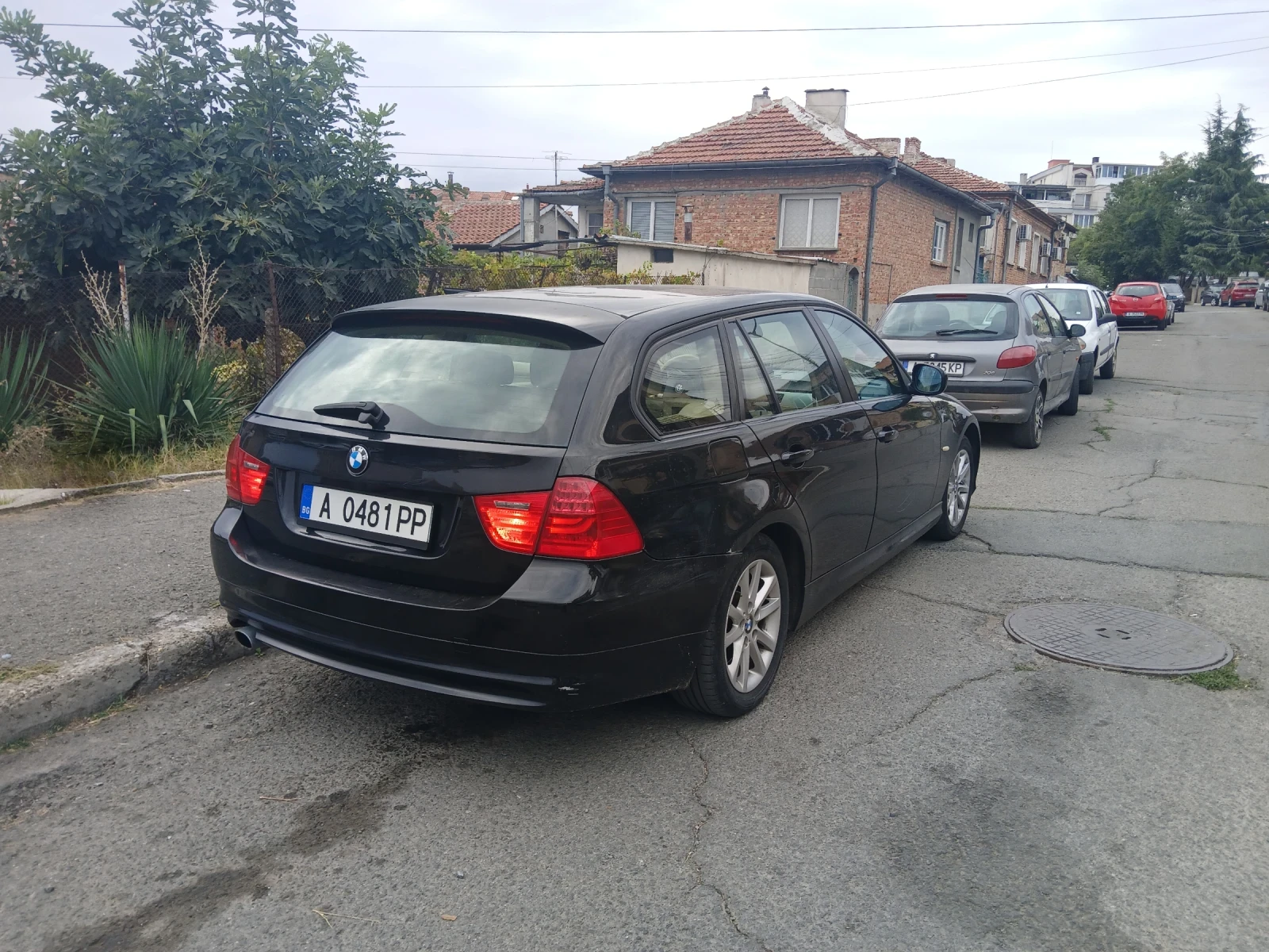 BMW 318, снимка 14 - Автомобили и джипове - 56220111