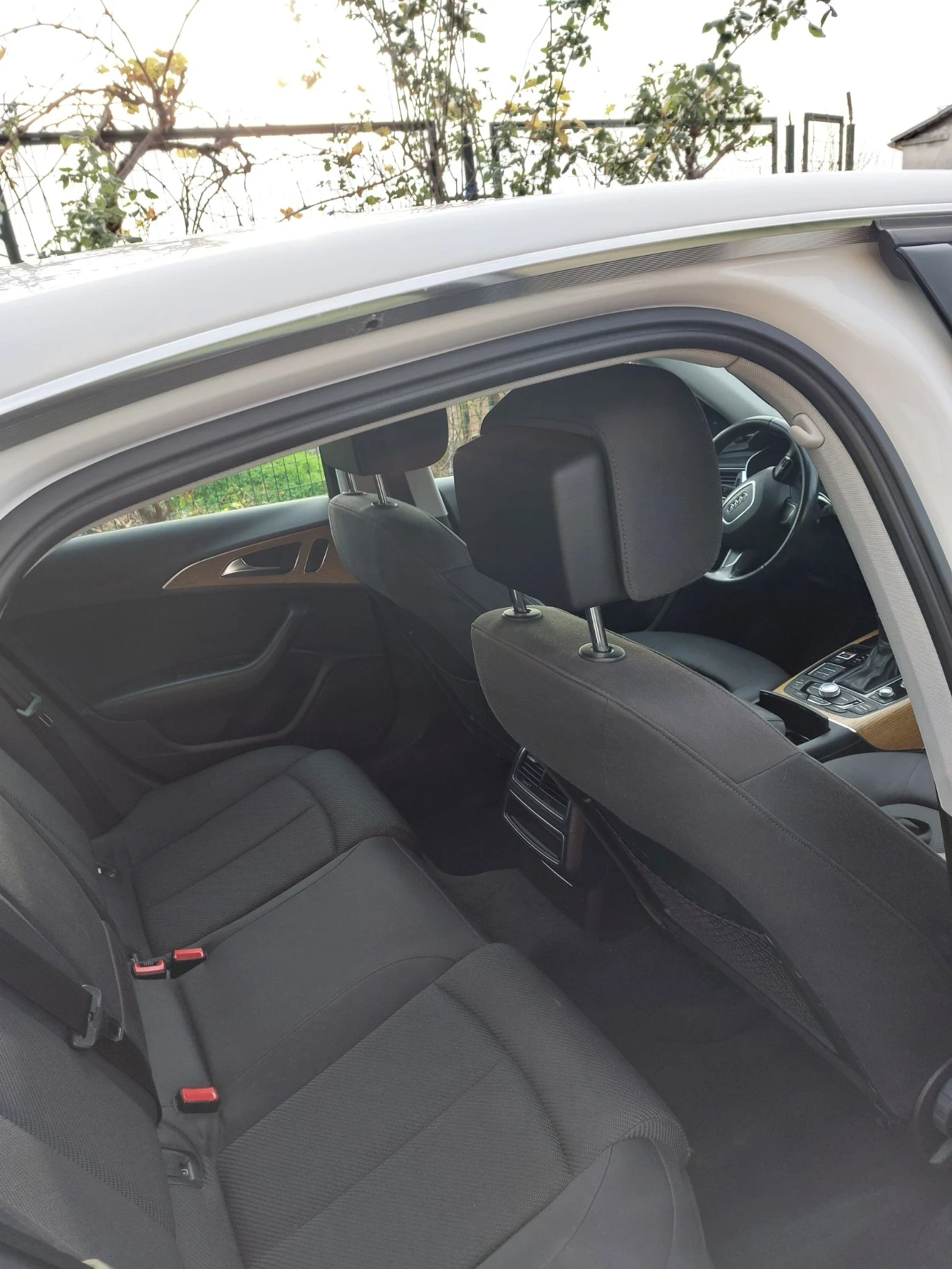 Audi A6 V6 3.0TDI quattro Distronic , снимка 15 - Автомобили и джипове - 56577695