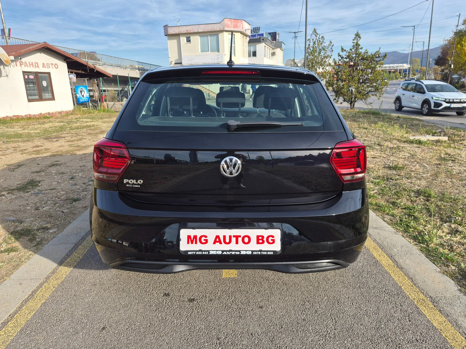 VW Polo 1.6TDI, снимка 8 - Автомобили и джипове - 56582703
