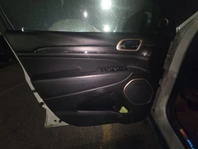 Jeep Grand cherokee SUMMIT / HEMI / ОБДУХ / HARMAN / DISTRONIC     - 16900 лв. / 8640.83 € - 39396616 11