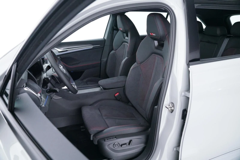 Skoda Kodiaq RS* 2.0TSI* DSG* 4x4* DISTR* CAMERA* KEYLESS* CANT, снимка 8 - Автомобили и джипове - 51766008