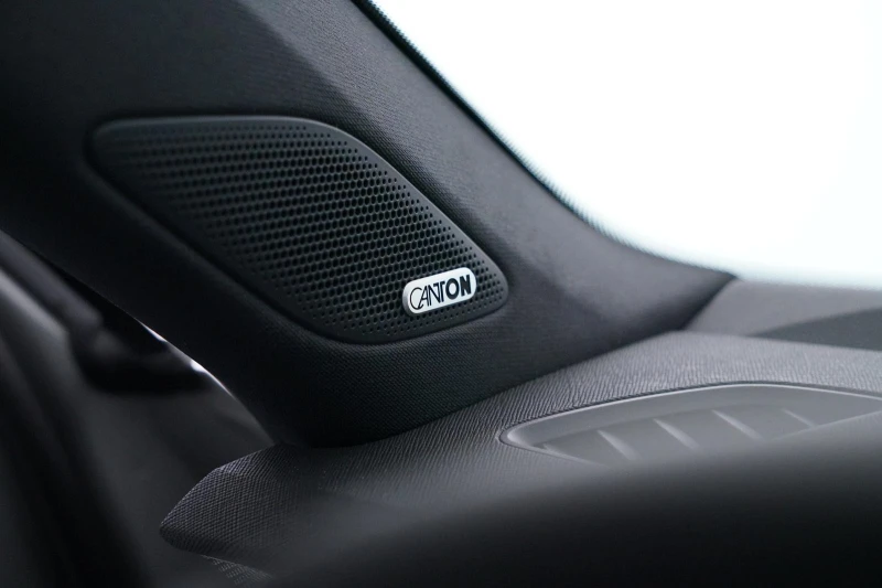 Skoda Kodiaq RS* 2.0TSI* DSG* 4x4* DISTR* CAMERA* KEYLESS* CANT, снимка 10 - Автомобили и джипове - 51766008