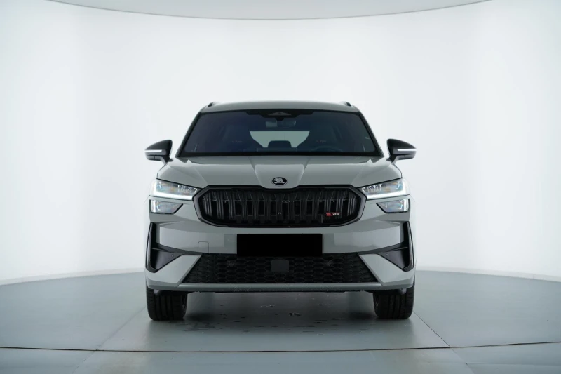 Skoda Kodiaq RS* 2.0TSI* DSG* 4x4* DISTR* CAMERA* KEYLESS* CANT, снимка 2 - Автомобили и джипове - 51766008